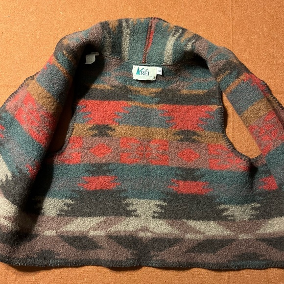 Vintage REI Wool Vest - Picture 12 of 16